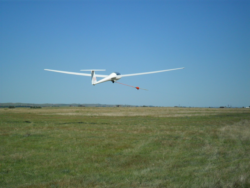 Neil VL launches the LS-4a on the winch - July 2010